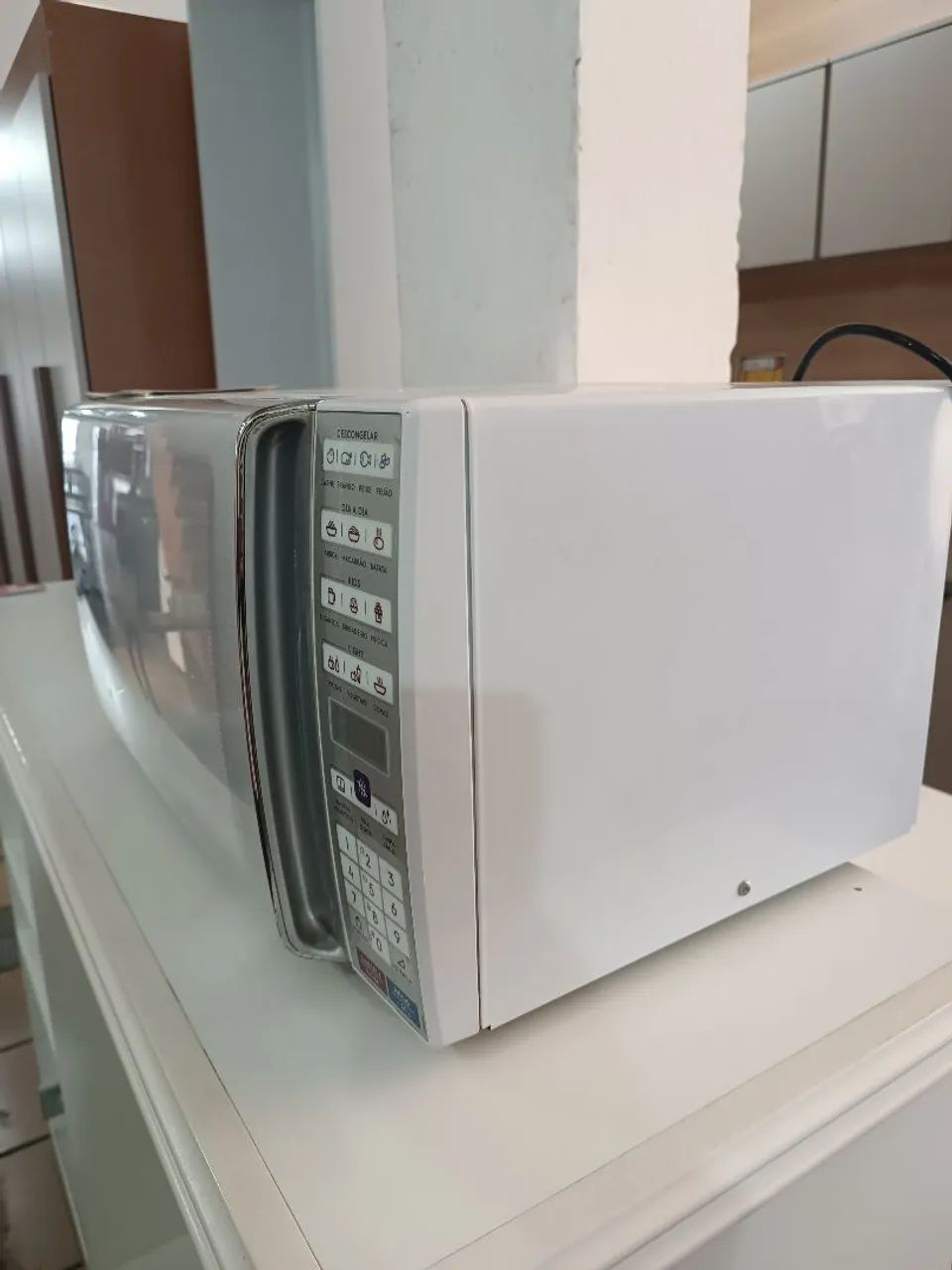 Microondas Eletrolux 34 Litros  - Foto 2