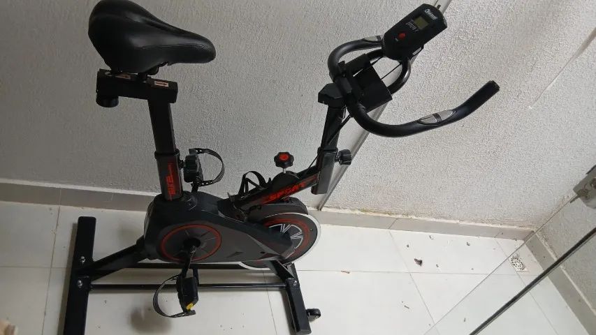 BICICLETA ERGOMETRICA 
