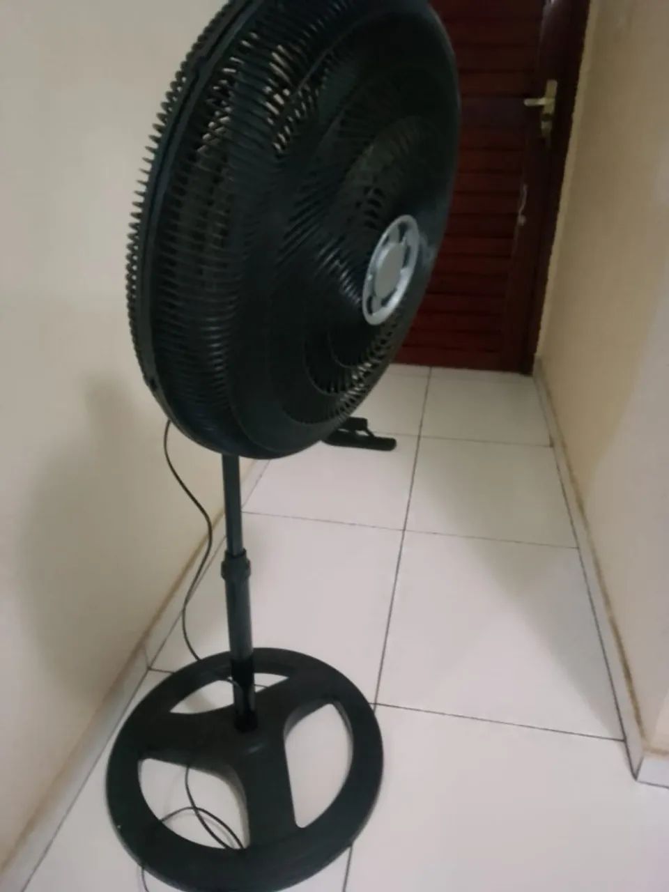 Ventilador Coluna Grande Super Turbo 6 Pás Ventisol - Foto 5