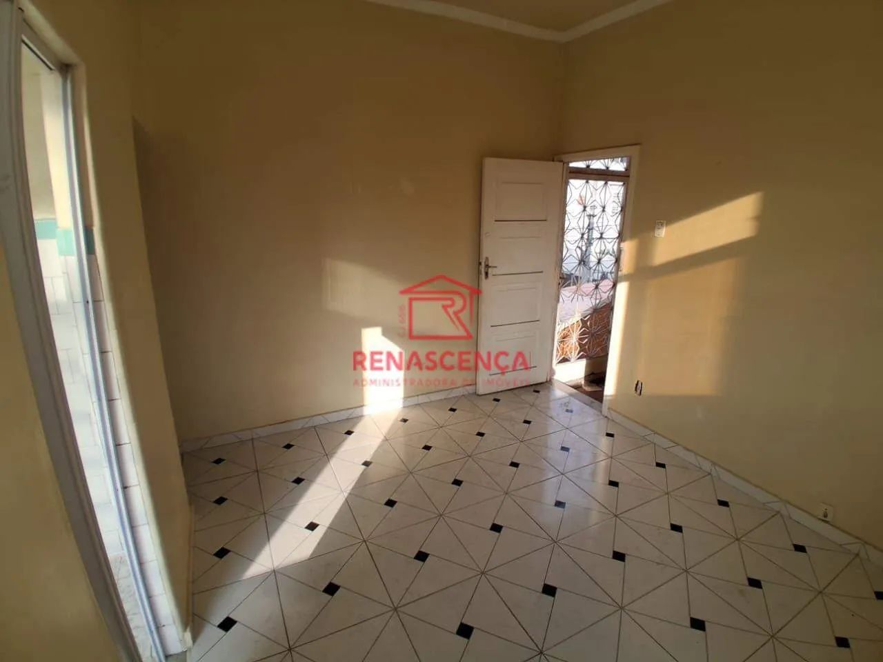 Apartamento de 2 Quartos em Olaria. - Foto 5
