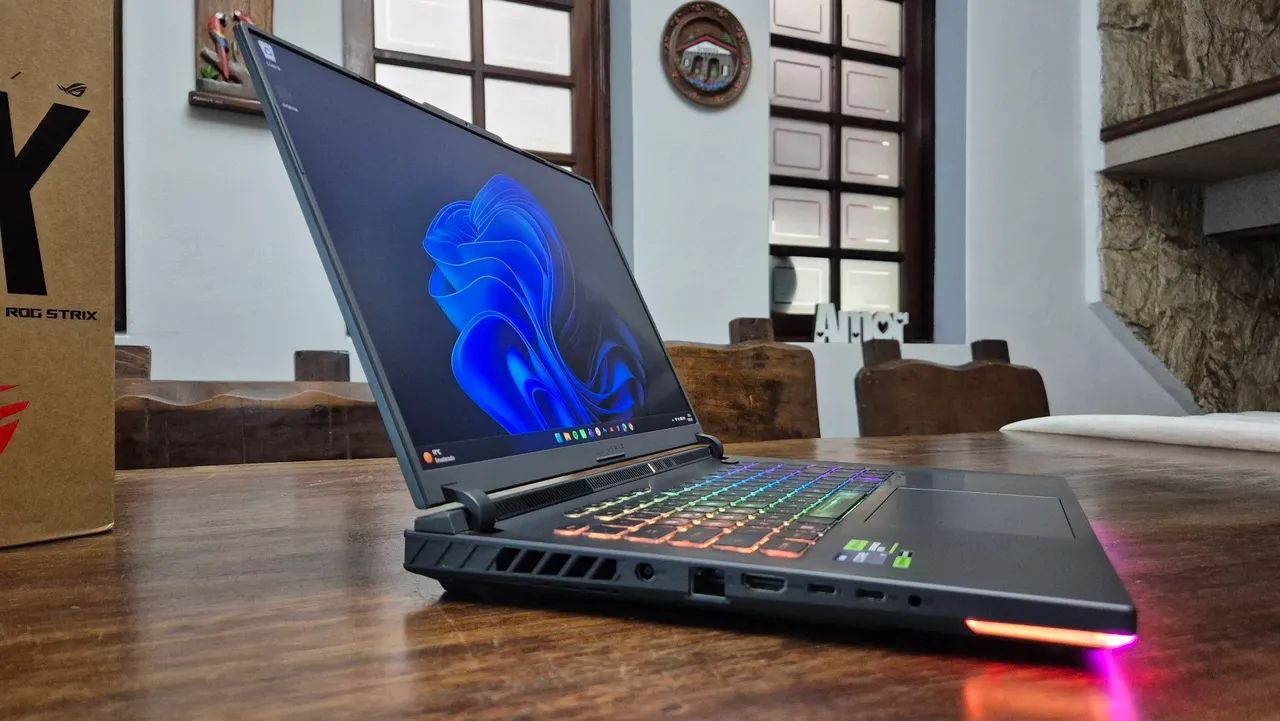 Notebook Gamer Asus ROG Strix G16 - i9, RTX 4060 - Foto 2