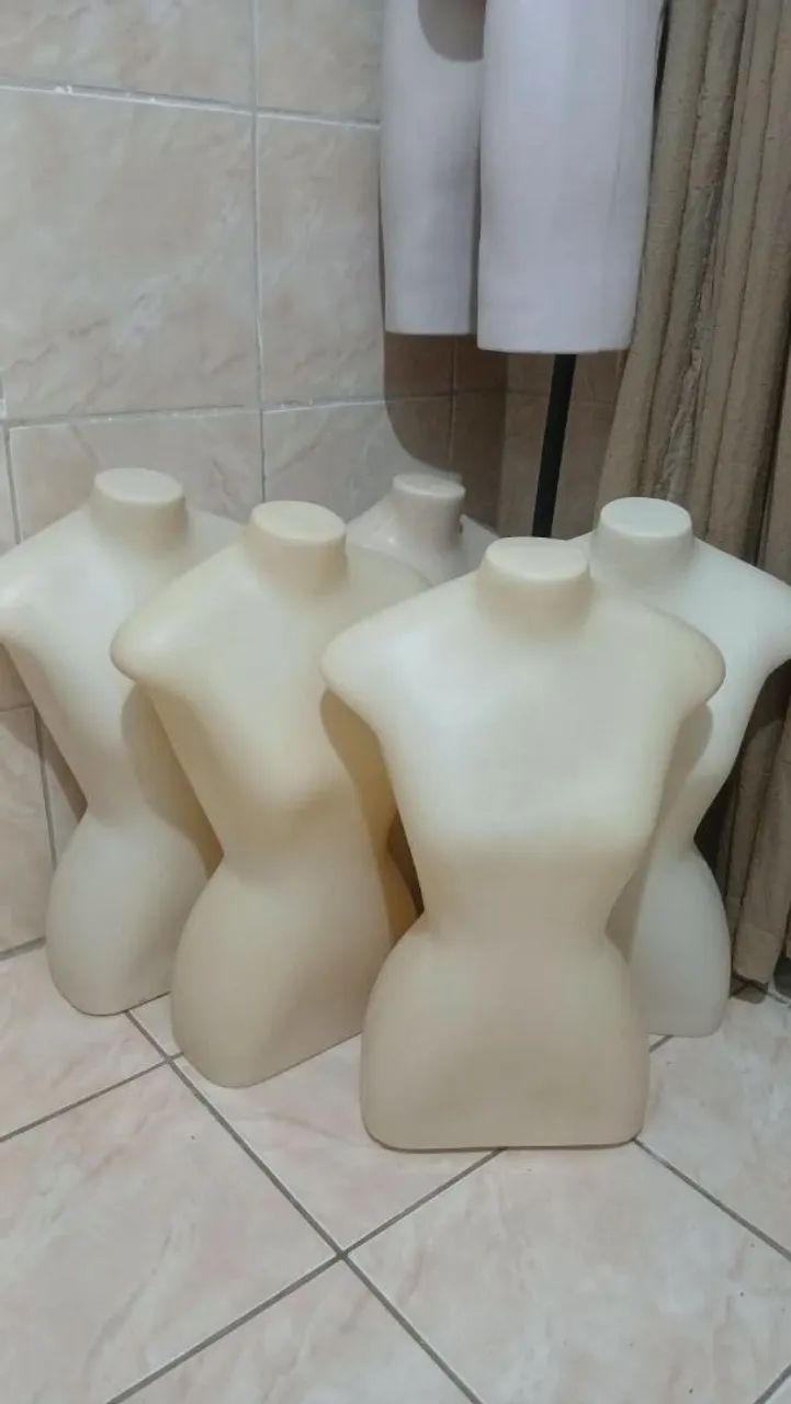 Vende-se Manequim Masculino e Feminino  - Foto 3