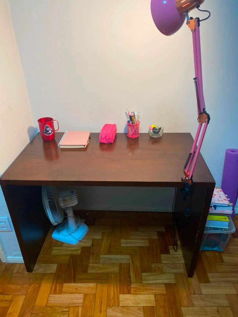 Escrivaninha e cadeira de escritório - Foto 2