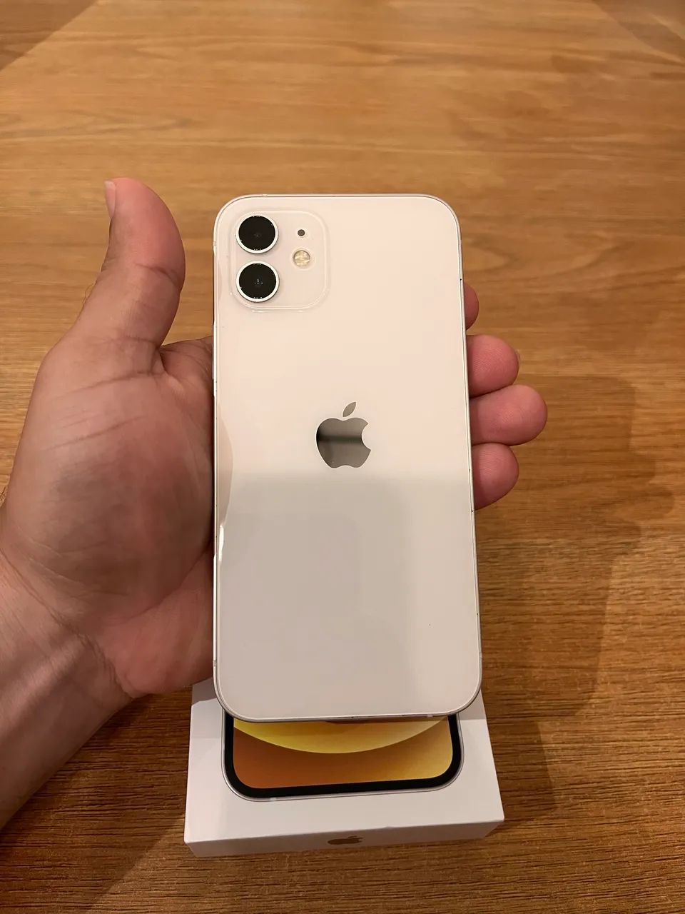[大至急]iPhone 12 64G 白 Amazon | 【整備済み品】 Apple iPhone 12 64GB ホワイト SIMフリー