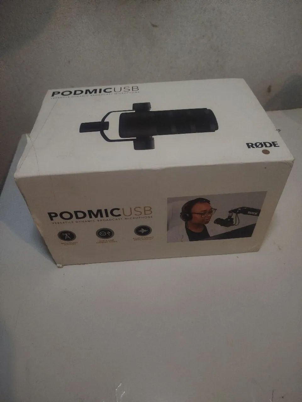 Microfone Rode PodMic USB - Original e Completo na Caixa - Foto 3