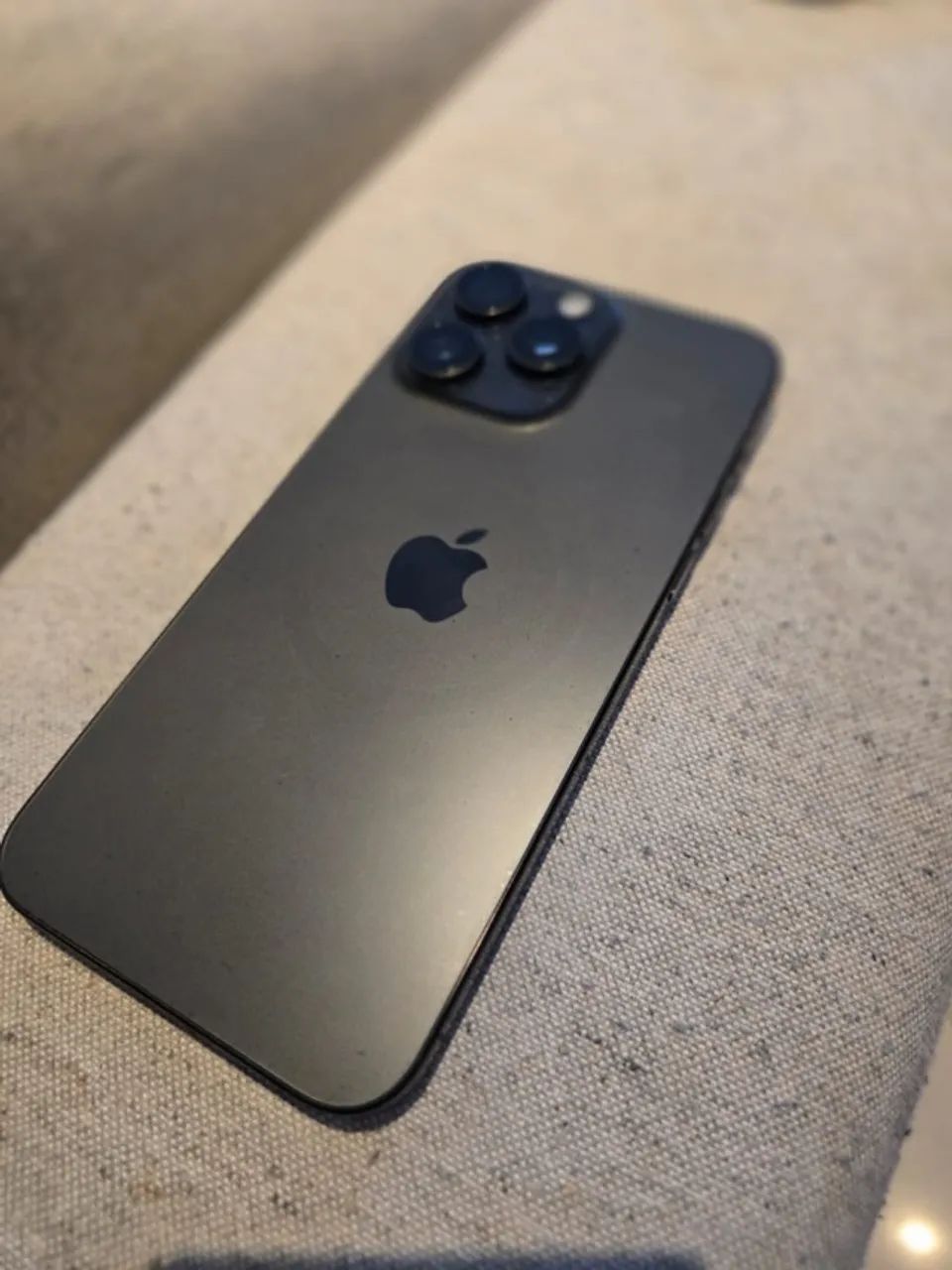 Apple iPhone 15 Pro (256 GB) - Preto - Foto 2