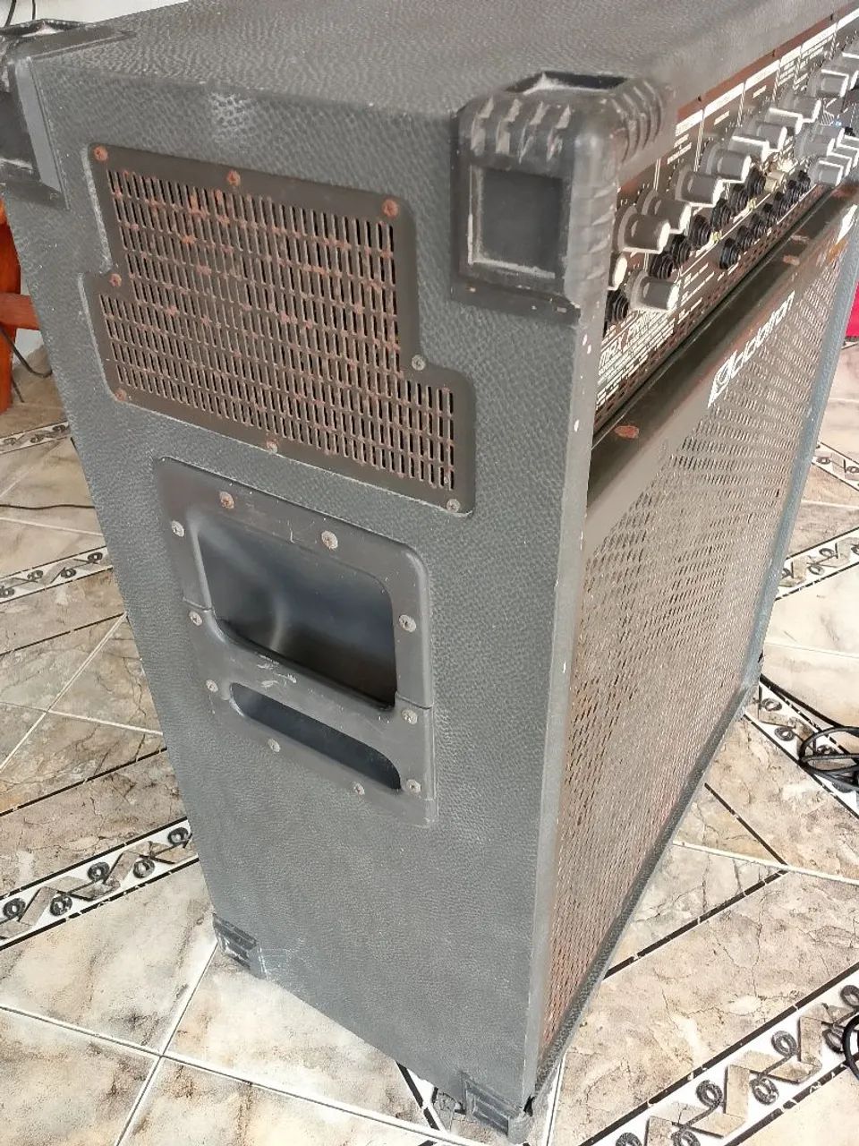 CAIXA AMPLIFICADA CICLOTRON MAX PRIME 600 - Foto 4