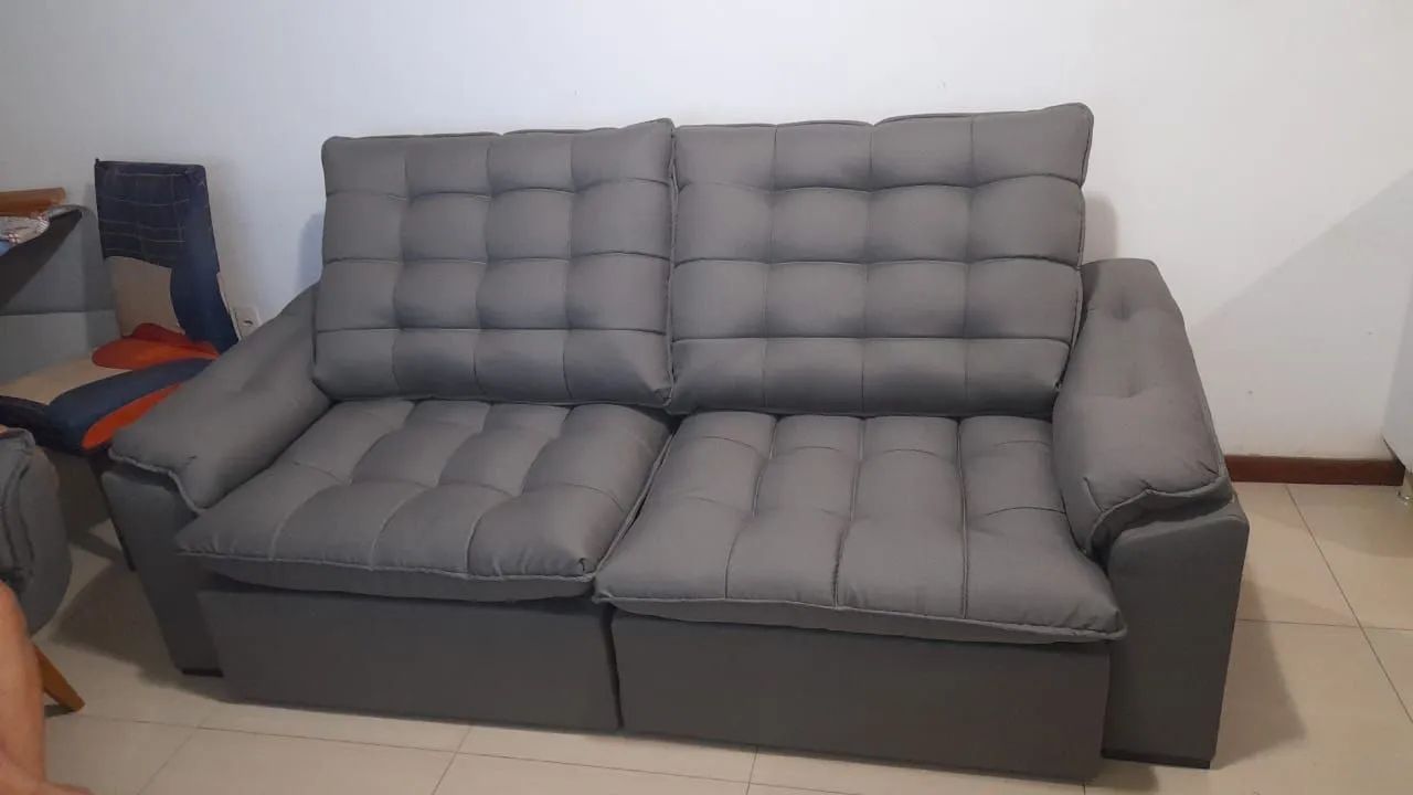 Sofás em perfeito estado476405813793280005