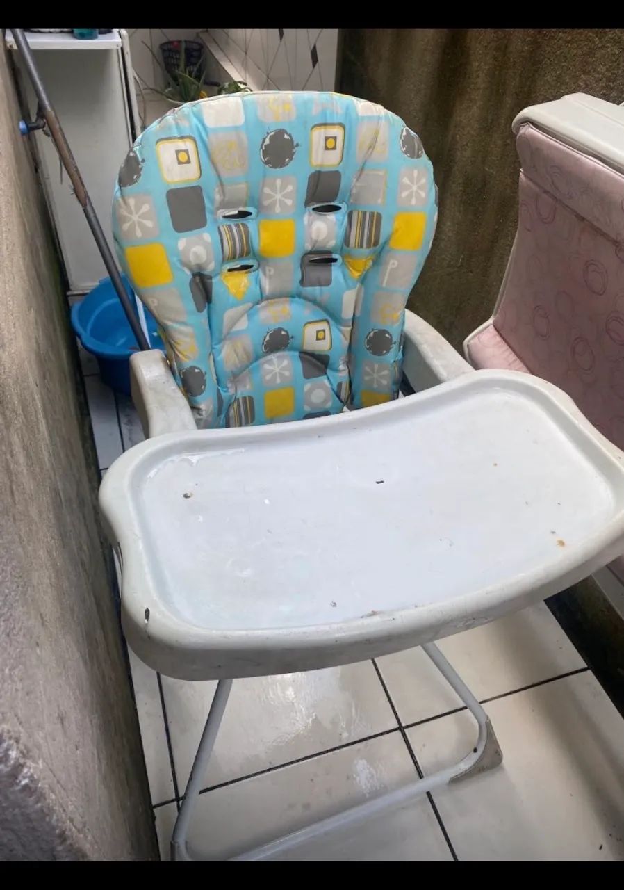 Vendo essa cadeira de alimentação 