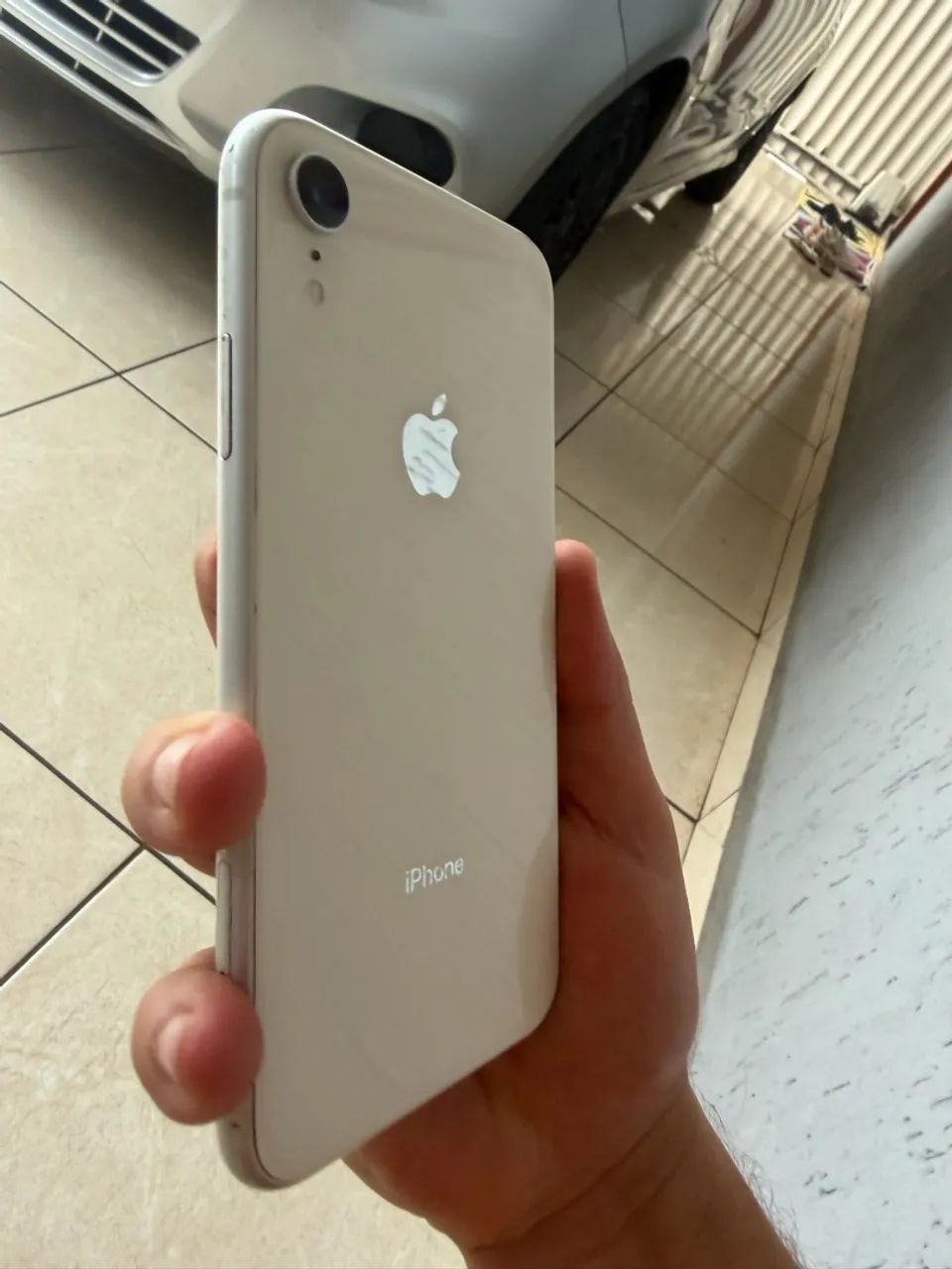 IPHONE XR BATERIA 71% - Foto 3