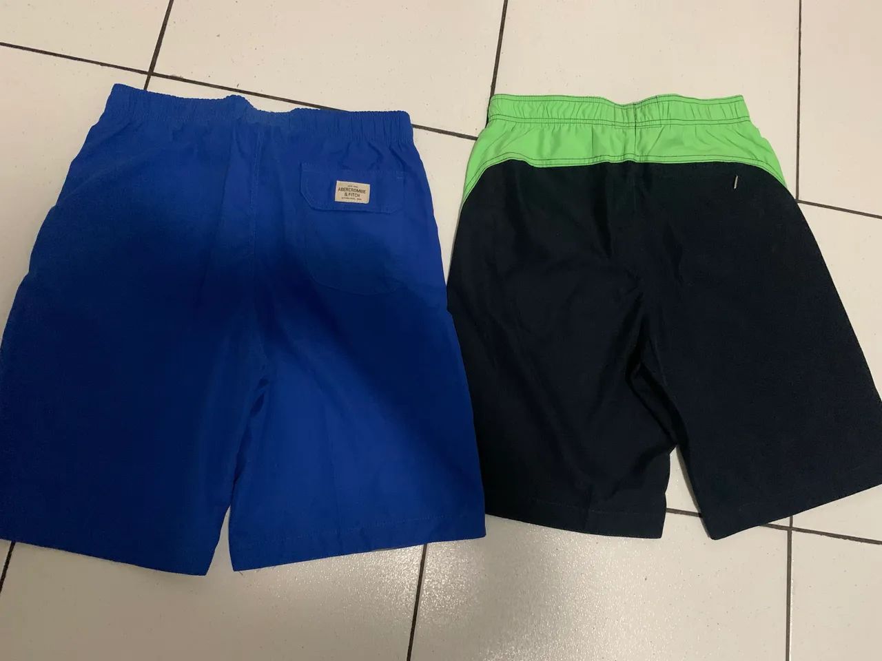 2 bermudas masc, originais, Abercrombie - Foto 5