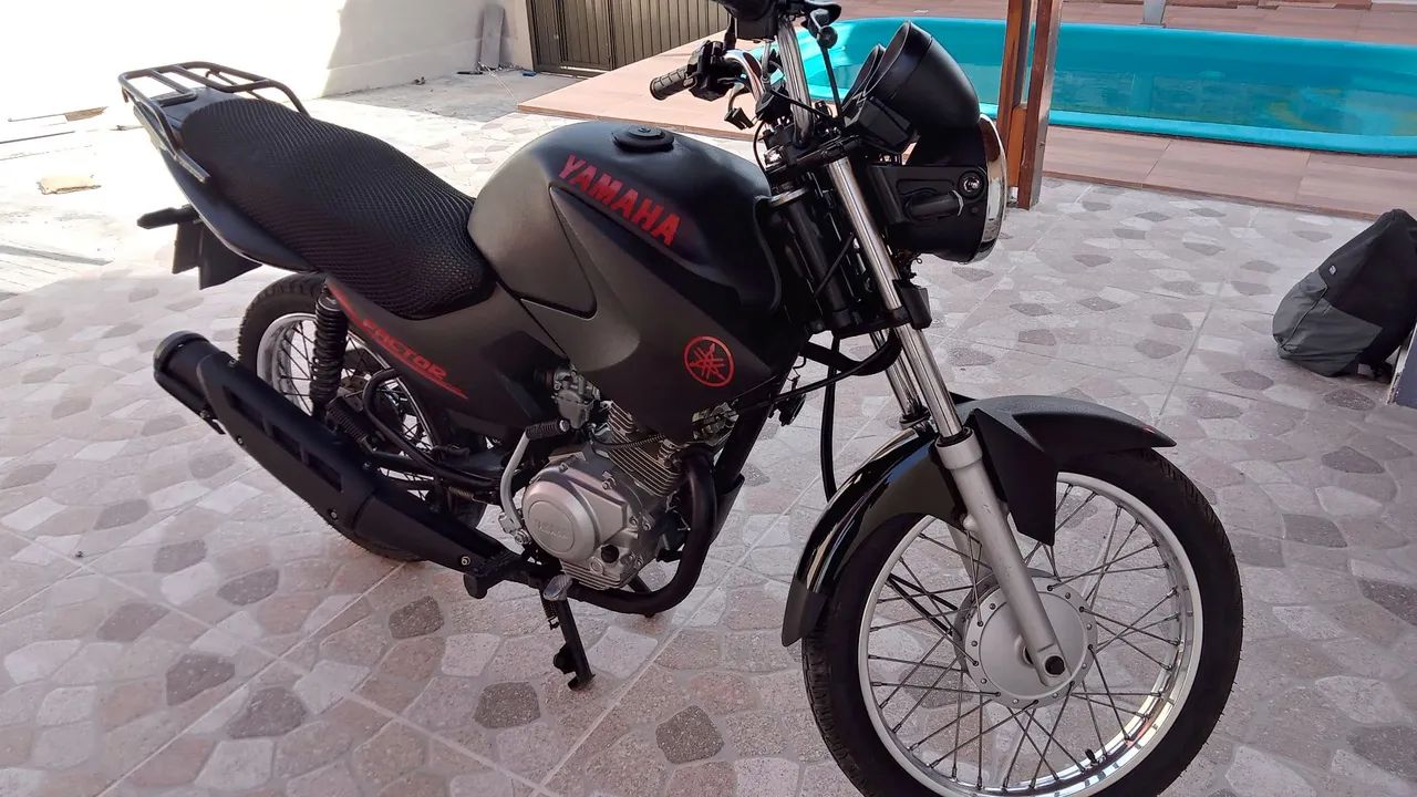 YBR Factor 125  - Foto 3