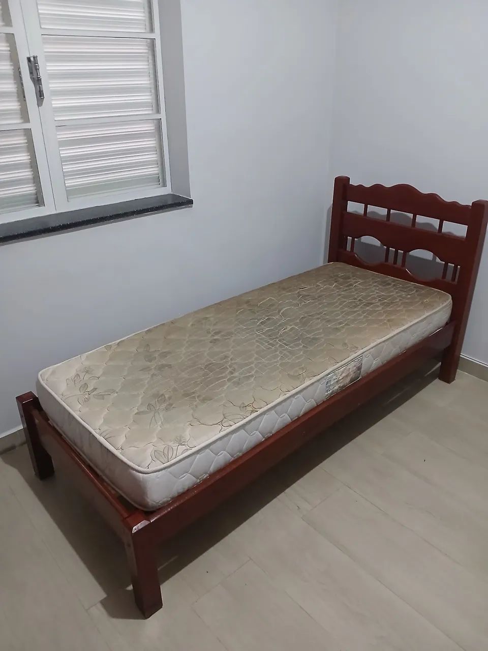 Cama solteiro madeira maciça - Foto 5
