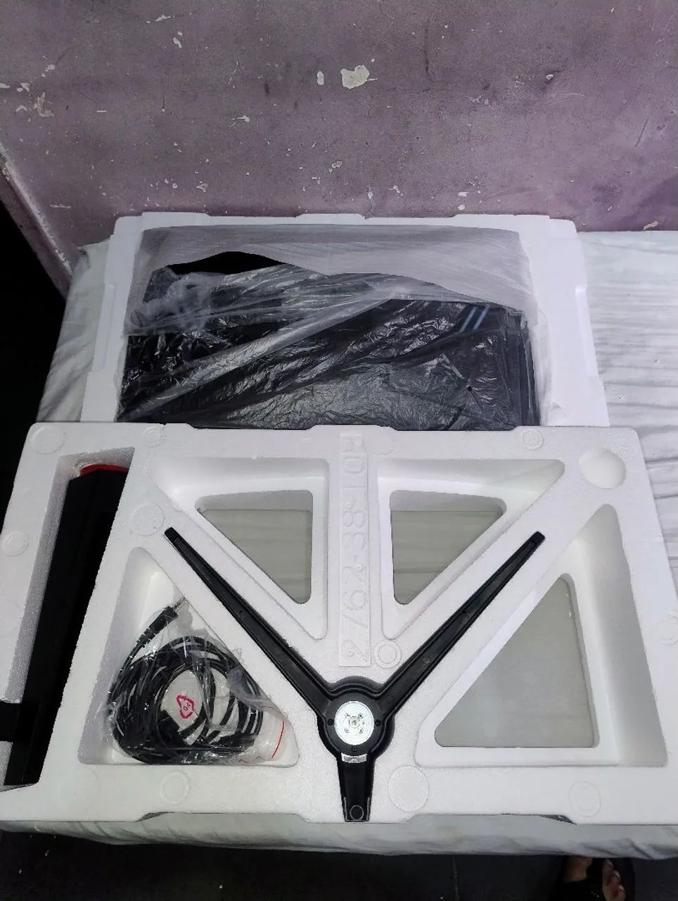 Monitor Gamer PrismaV2 (leia) - Foto 2