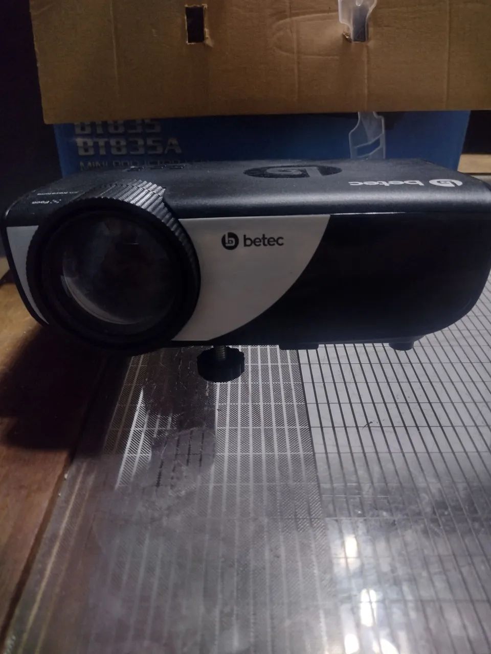 Mini projetor / 150$ - Foto 4