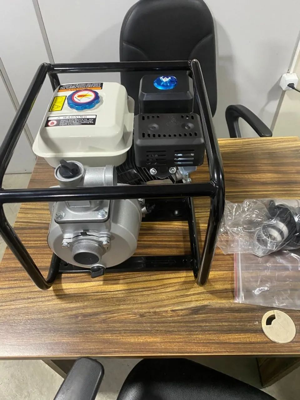 MOTOBOMBA A GASOLINA 6,5CV - Foto 2