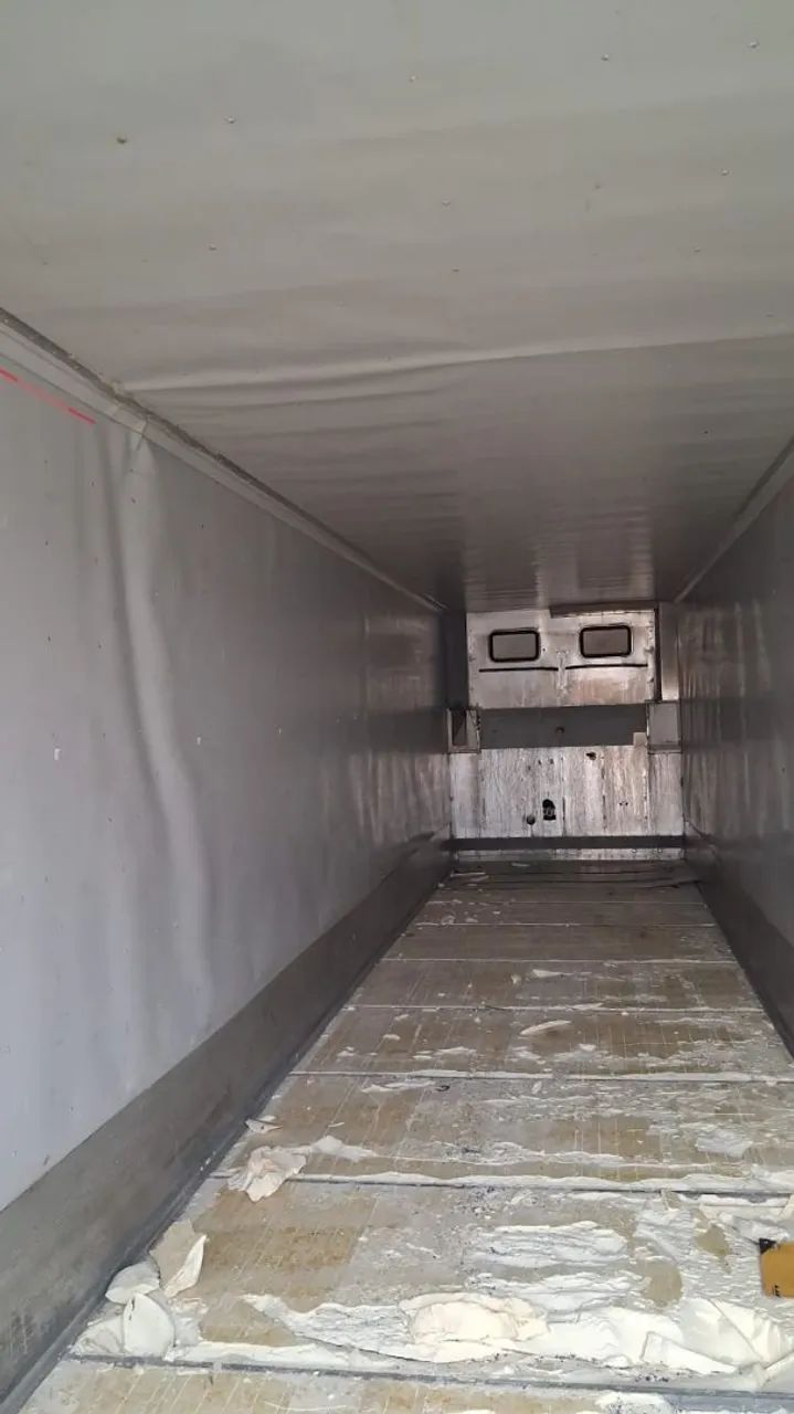 Reefer com revestimento em fibra sem motor e sem piso - Foto 2