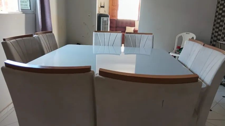 Mesa de jantar de 6 cadeira 
