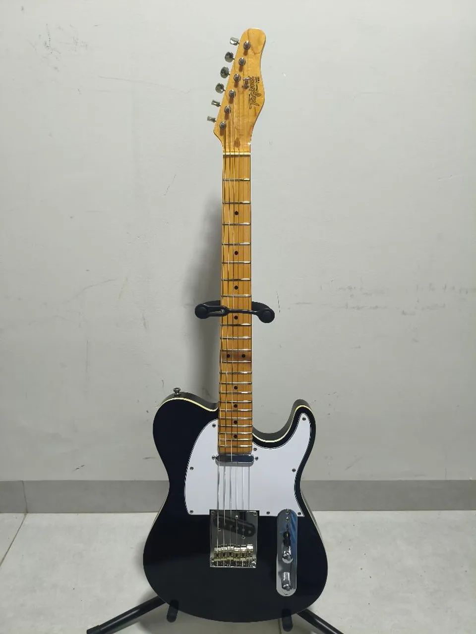 Guitarra Tagima T550 