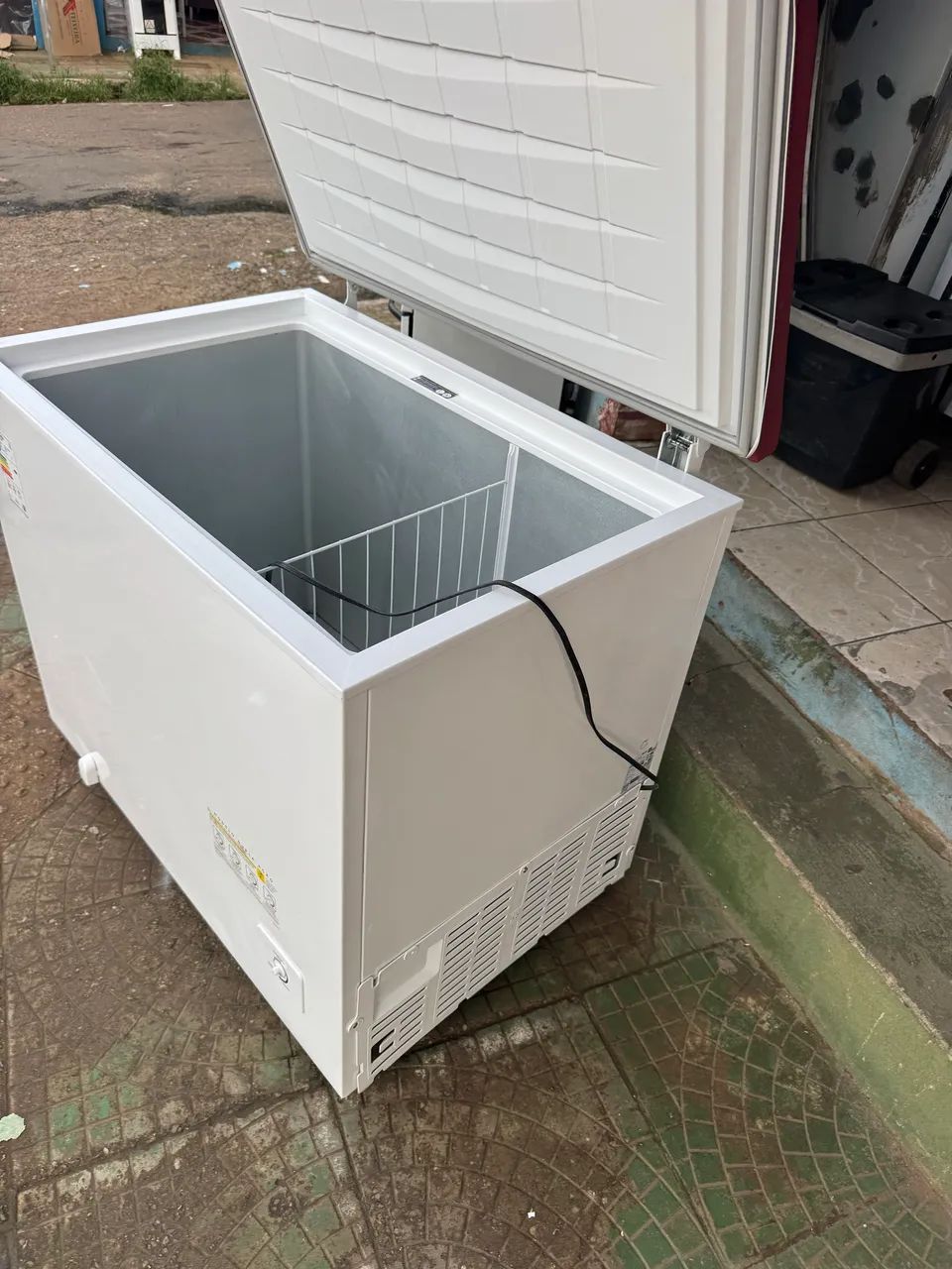 Freezer Electrolux 330 litros - Foto 4