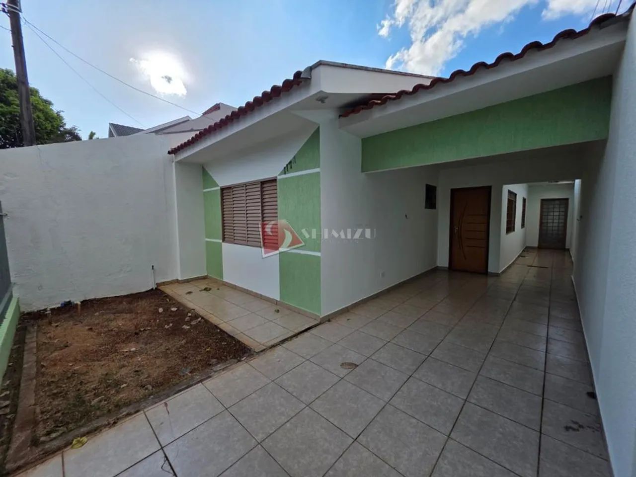 Casa para alugar em Maringá, Jardim Santa Helena, com 3 quartos, com 92.55 m² - Foto 2