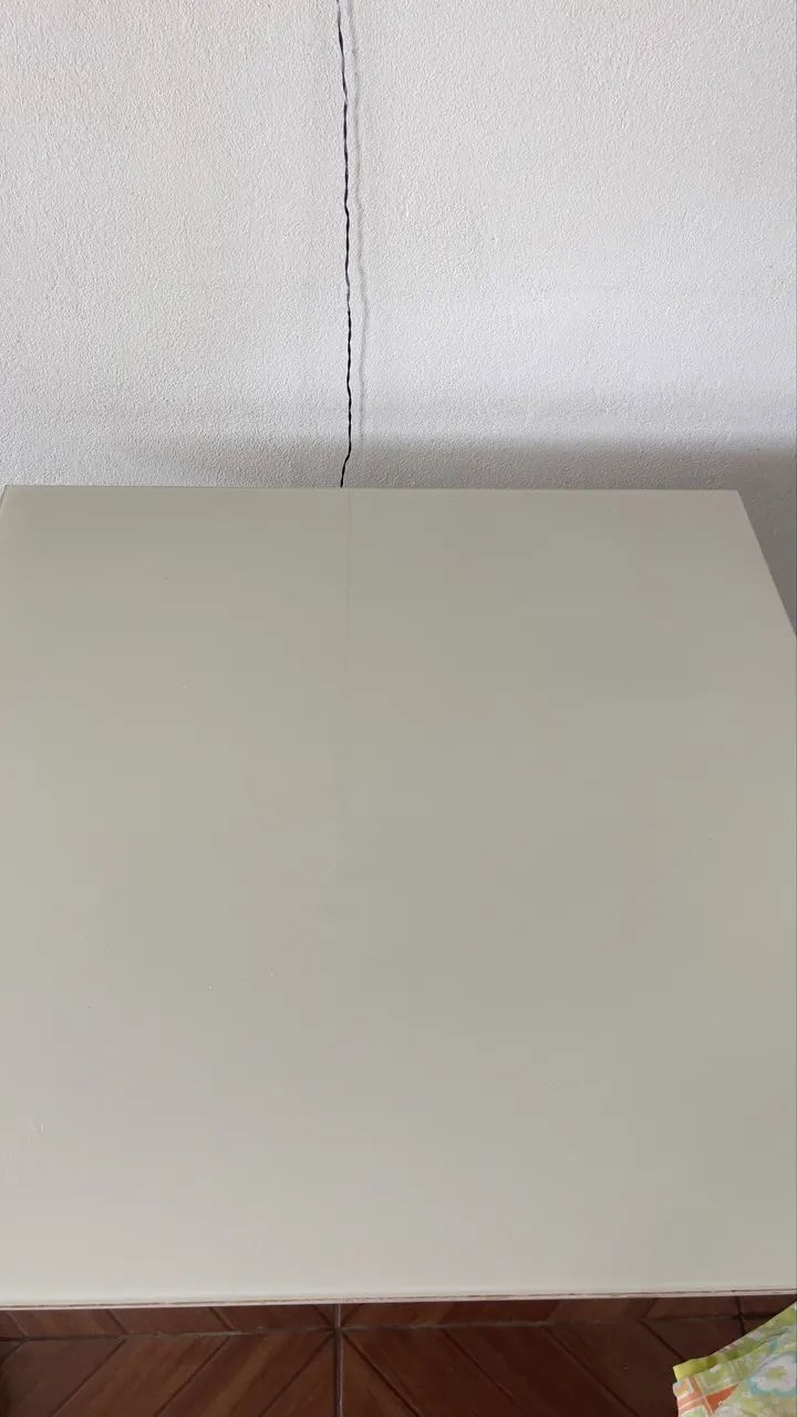 MESA DE VIDRO COM 3 CADEIRAS  - Foto 2