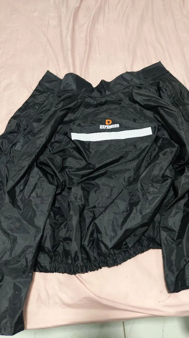 Capa de chuva defender - Foto 2