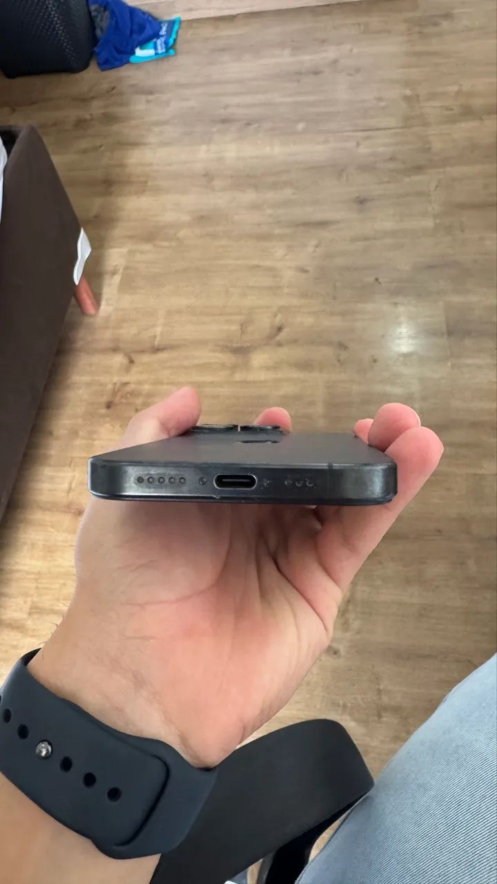 iphone 15 Pro 128g - Foto 5