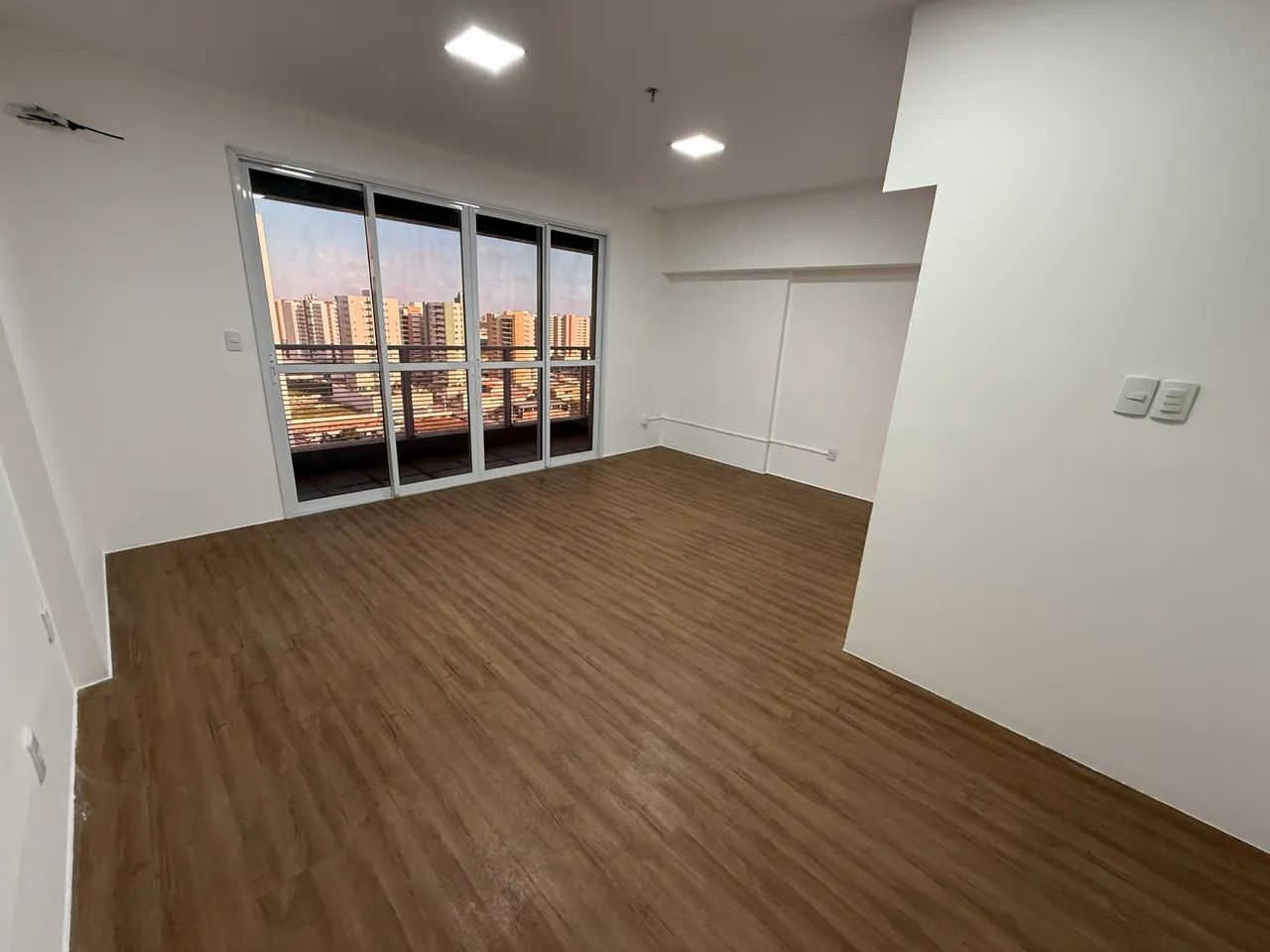 Aluguel sala comercial Horizonte Jardins Offices