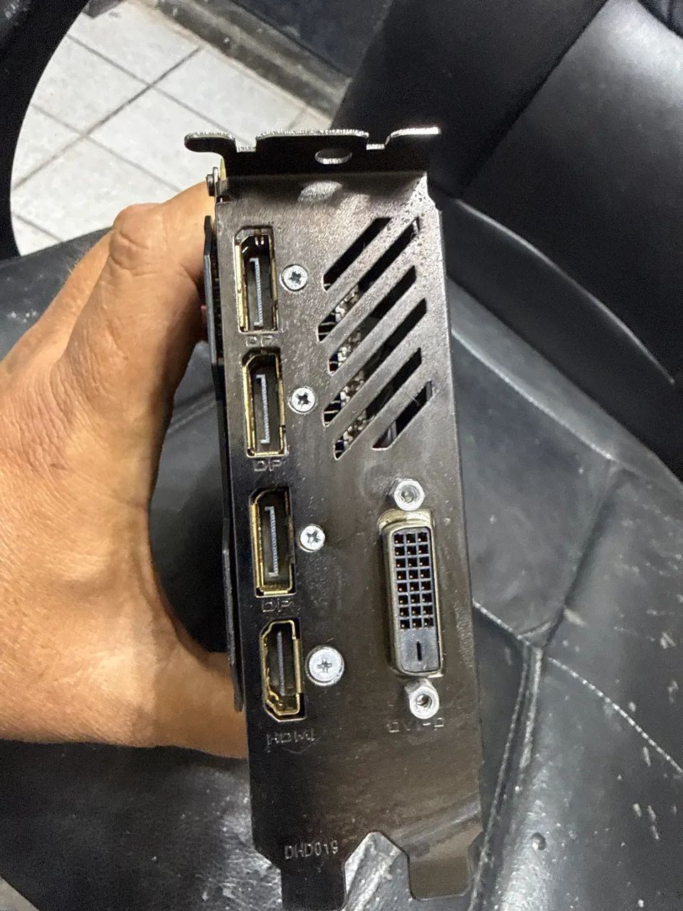 Placa de vídeo rx580 8gb - Foto 3