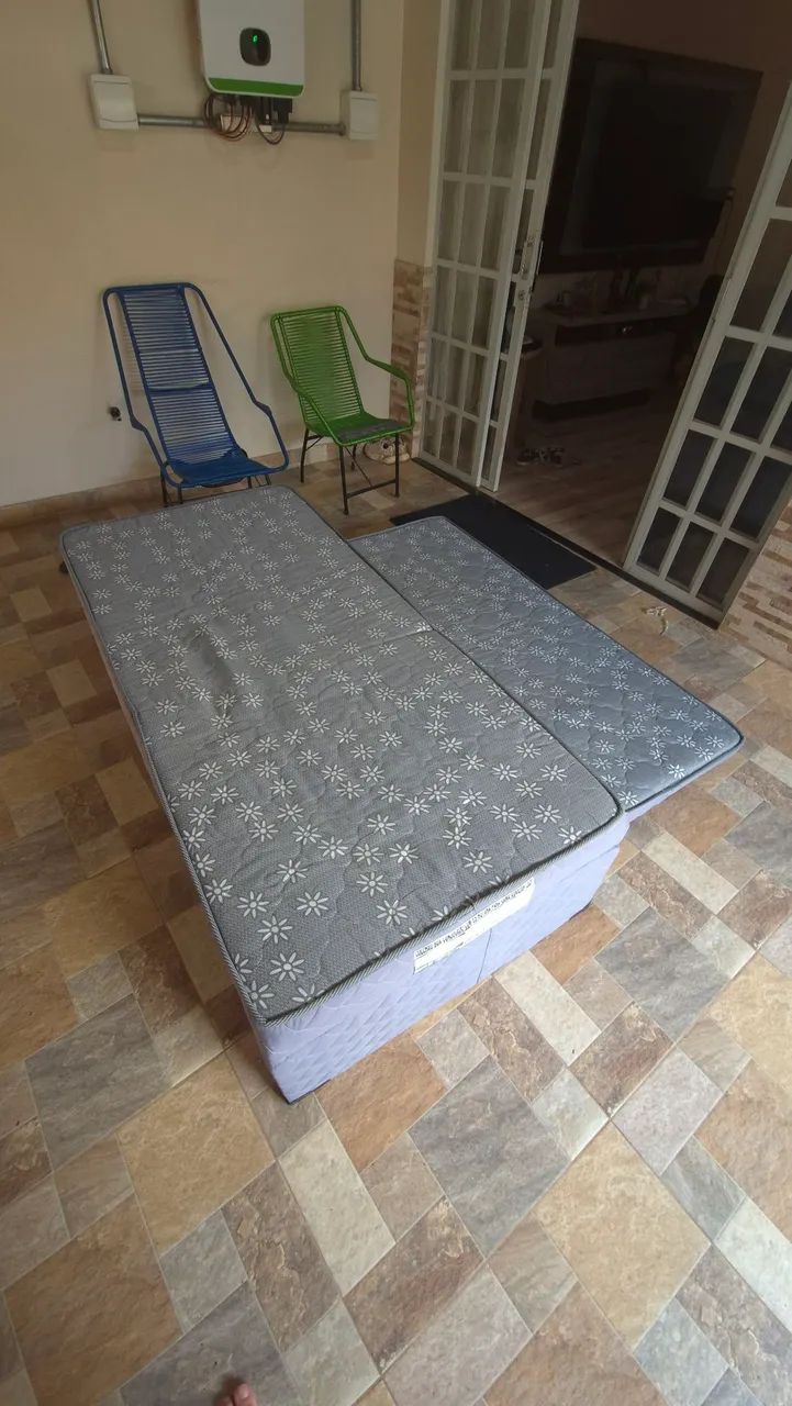 Cama de solteiro com cama auxiliar e colchões - Ótimo estado - Foto 3