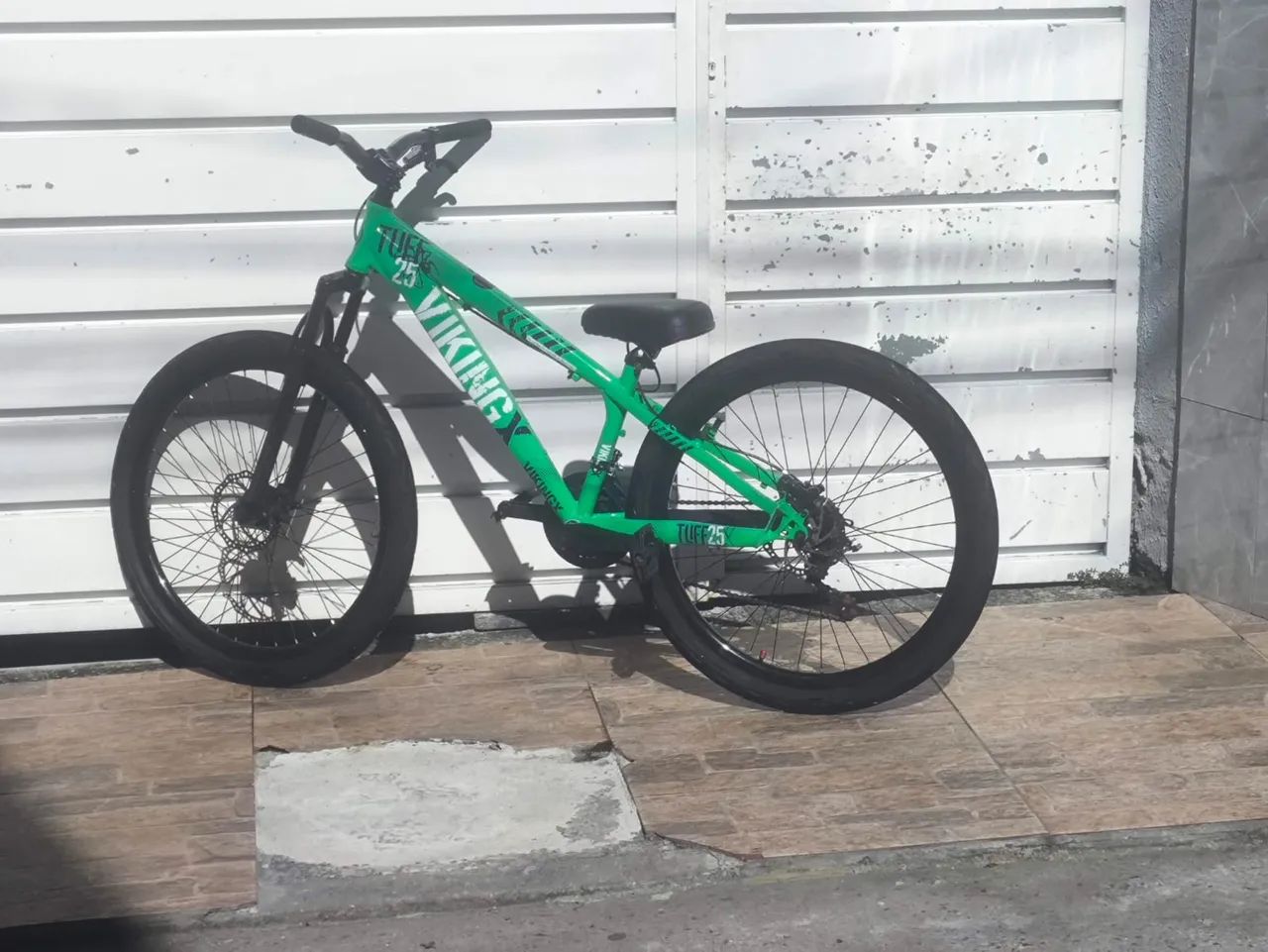 Quadro vikingx seminovo !!!