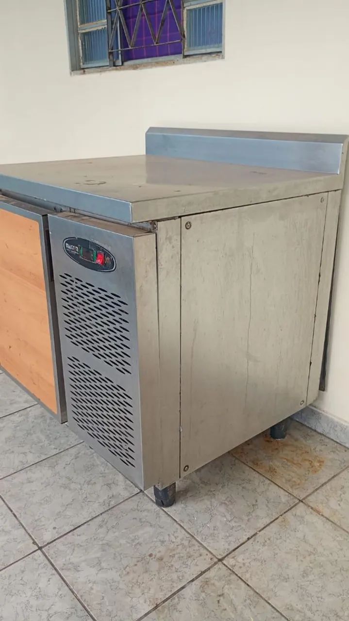 Ultra congelador com bancada resfriada marca (NACOM) - Foto 2
