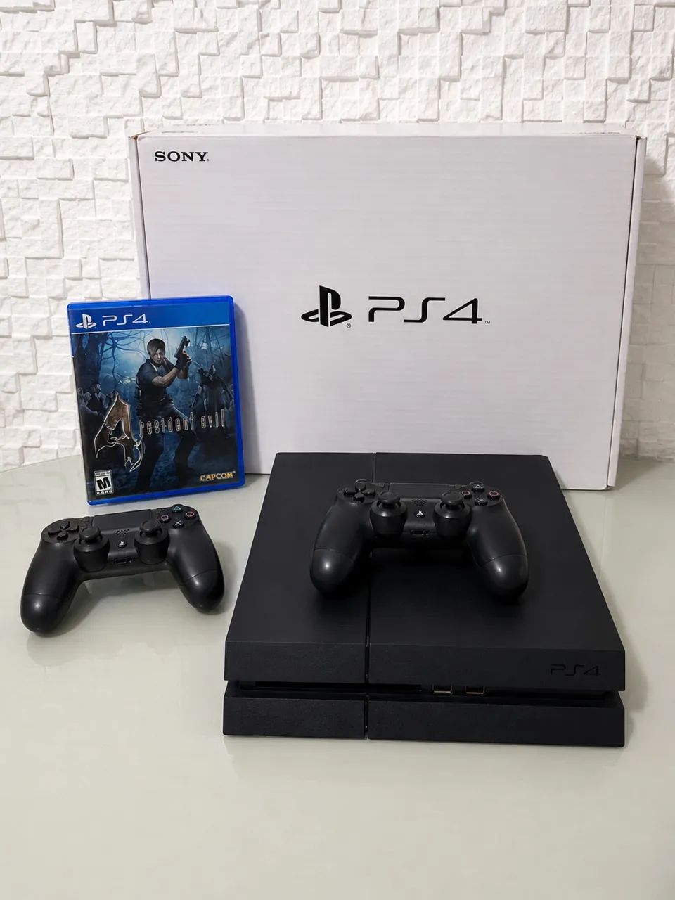 PS4 + JOGOS FÍSICO/DIGITAIS