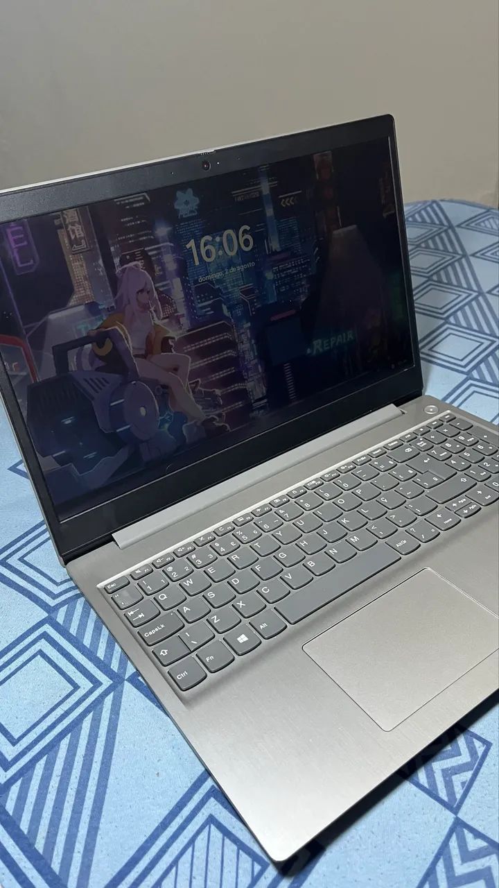 Notebook Lenovo - Excelente Estado | Intel Celeron | 4 GB RAM | Windows 11