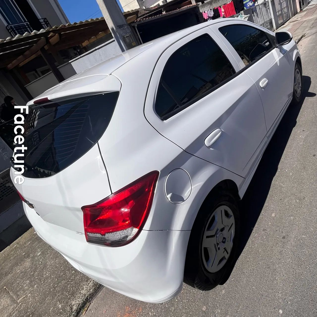 Chevrolet Onix JOY Hatch 1.0 8V Flex Mec. 4P 2018