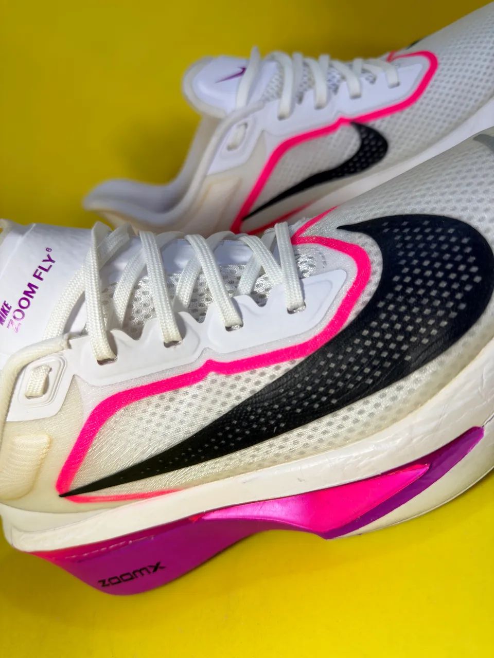 Nike Zoom Fly 6 com placa de carbono - Foto 3