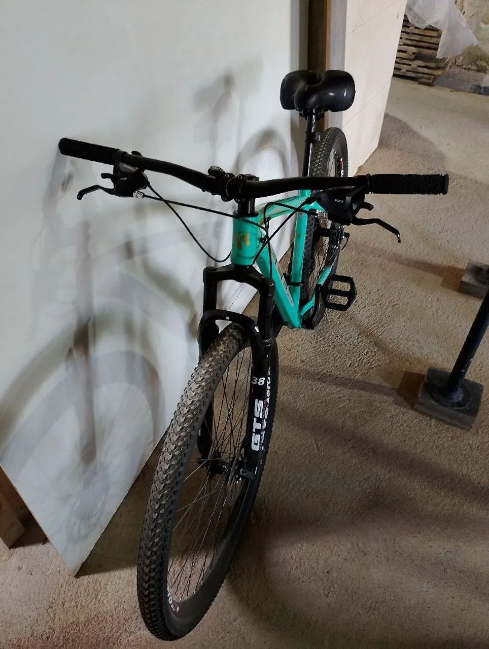 Bicicletas novinhas 