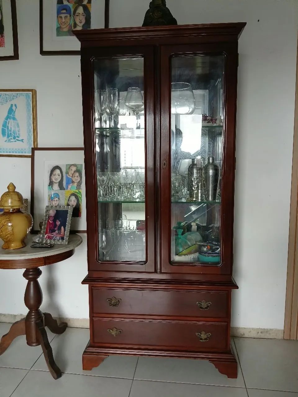 Cristaleira Antiga 