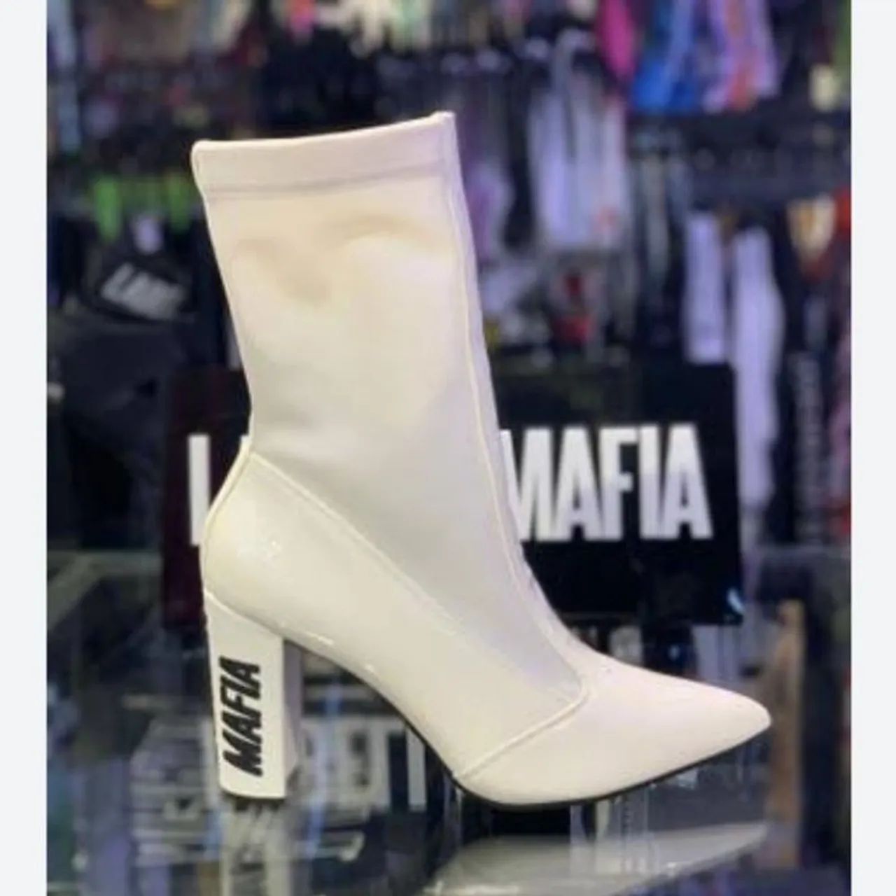 Bota Labellamafia branca 