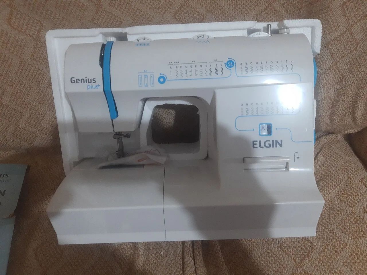 VENDO MÁQUINA NUNCA USADA  E COM NOTA. RS 500,00 - Foto 3