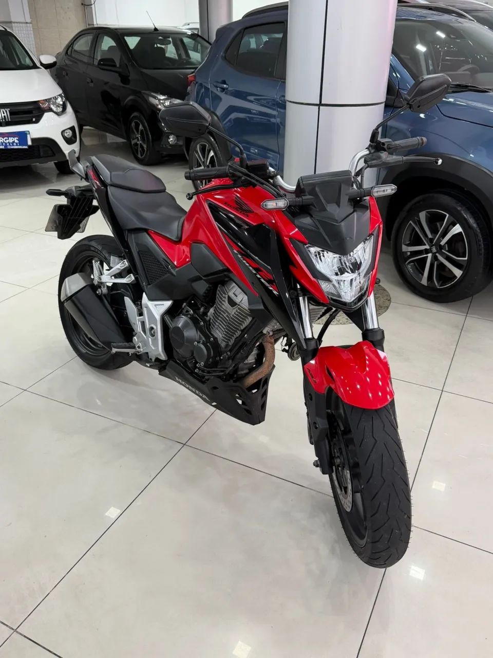 CB300F TWISTER ABS 
