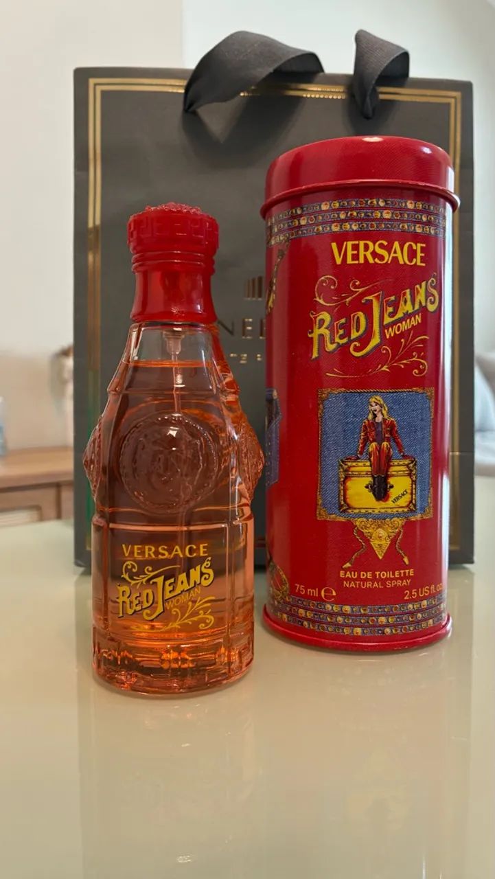 Perfume Versace Red Jeans