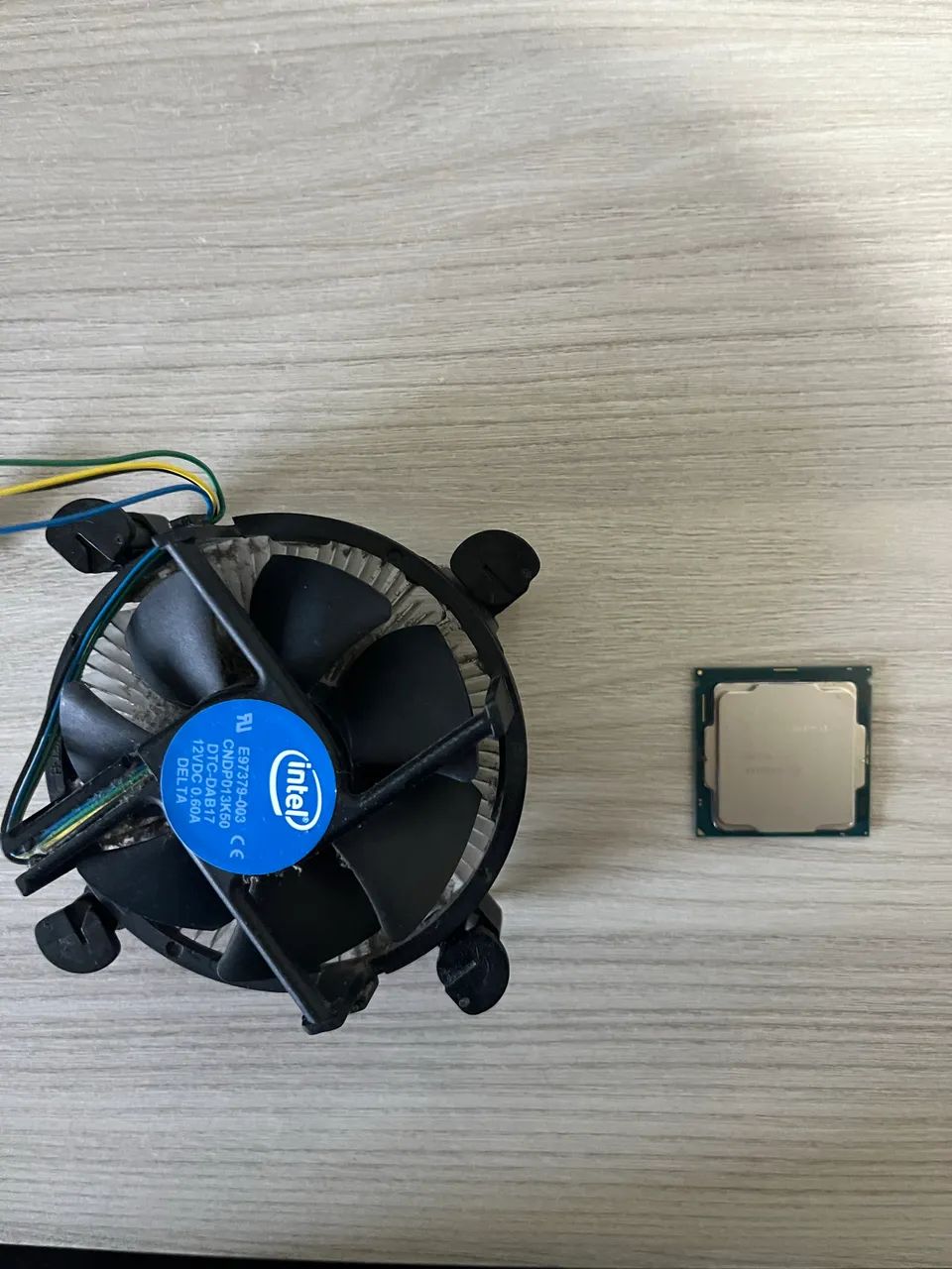 Processador Intel Core i3-9100F + Cooler Original Intel - Foto 4