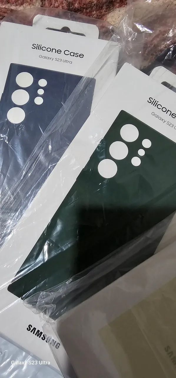 Capa s23 ultra Silicone Novas na caixa. - Foto 2
