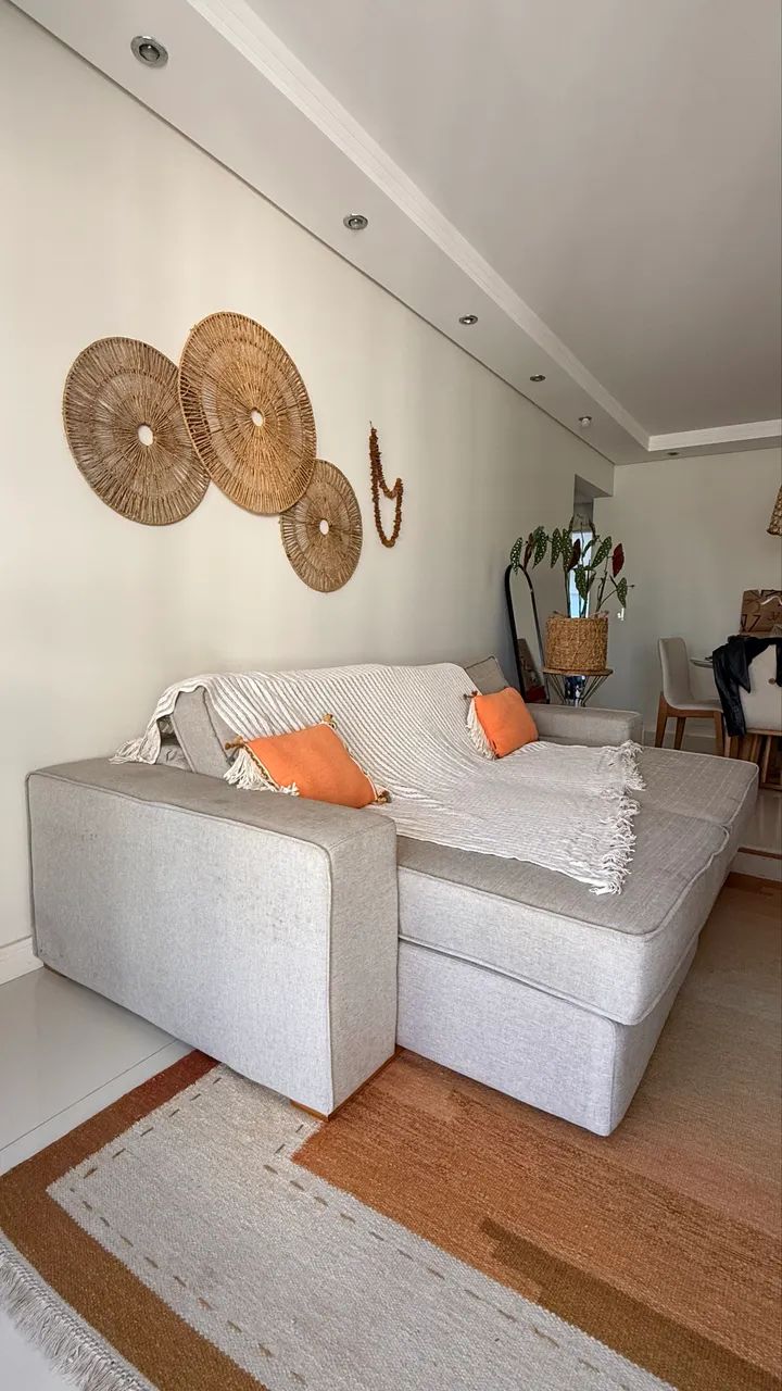 Sofá cinza claro 2.60m - Balneário Camboriú  - Foto 4
