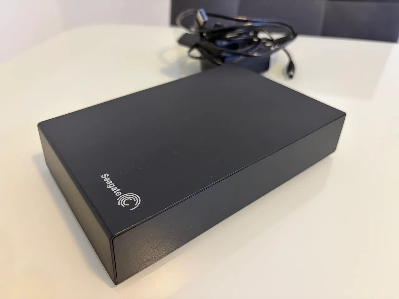 HD Seagate 2TB Expansion Desktop Drive