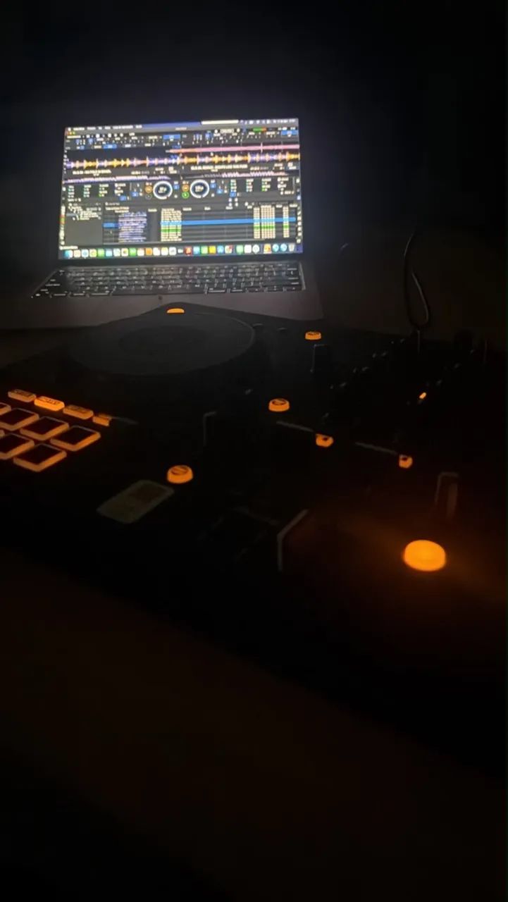 Controladora Ddj flx4 - Foto 2