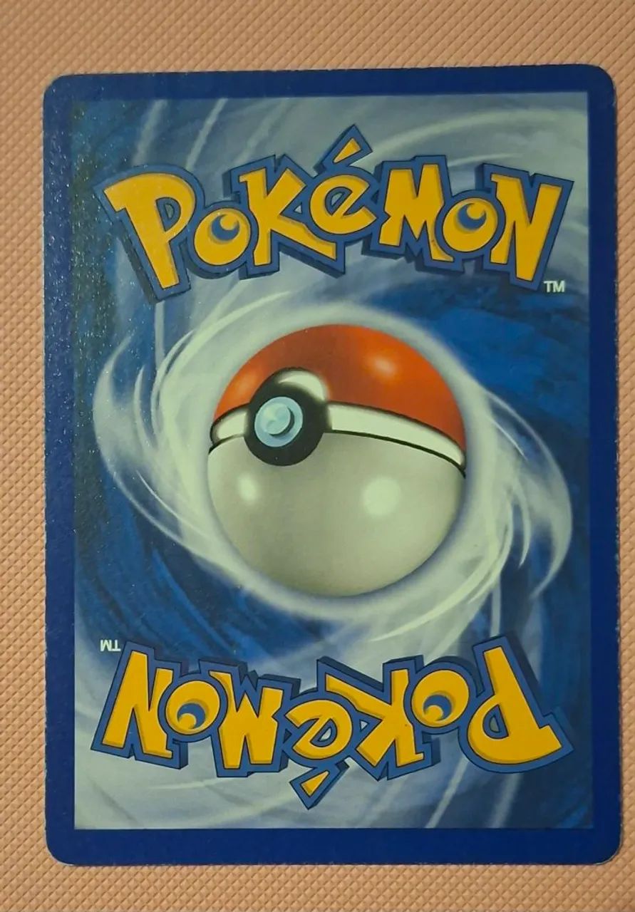 Carta Pokémon Umbreon (024/100) - Foto 2