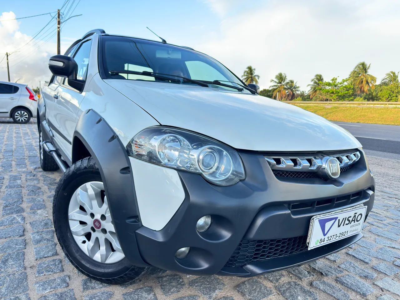 Fiat Strada ADVENTURE1.8/ 1.8 LOCKER FLEX CD 2013